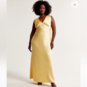 Worn once! Abercrombie plunge cowl back maxi dress